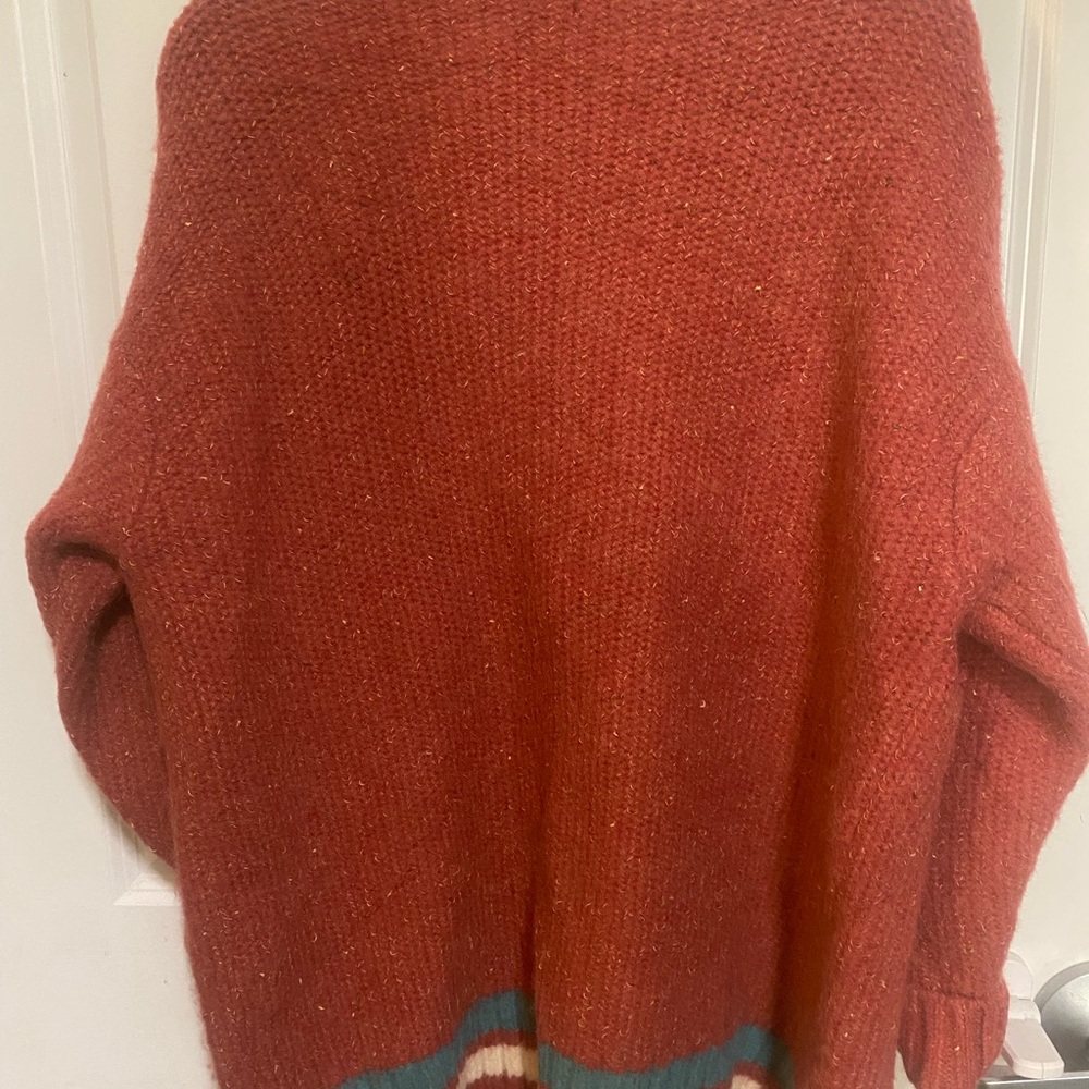 POL Sweater - Picture 4 of 4